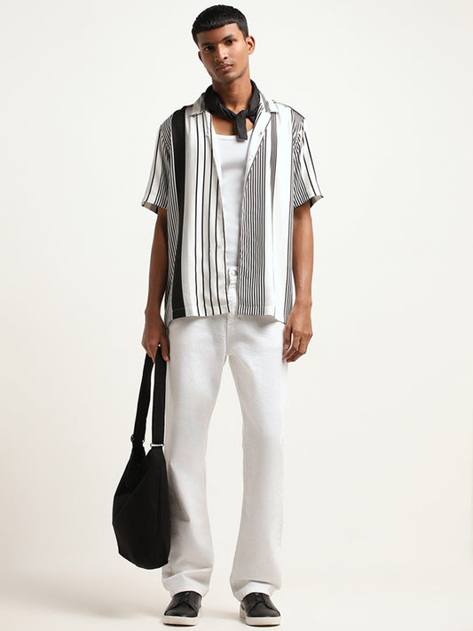 Nuon White Relaxed Fit Striped Shirt