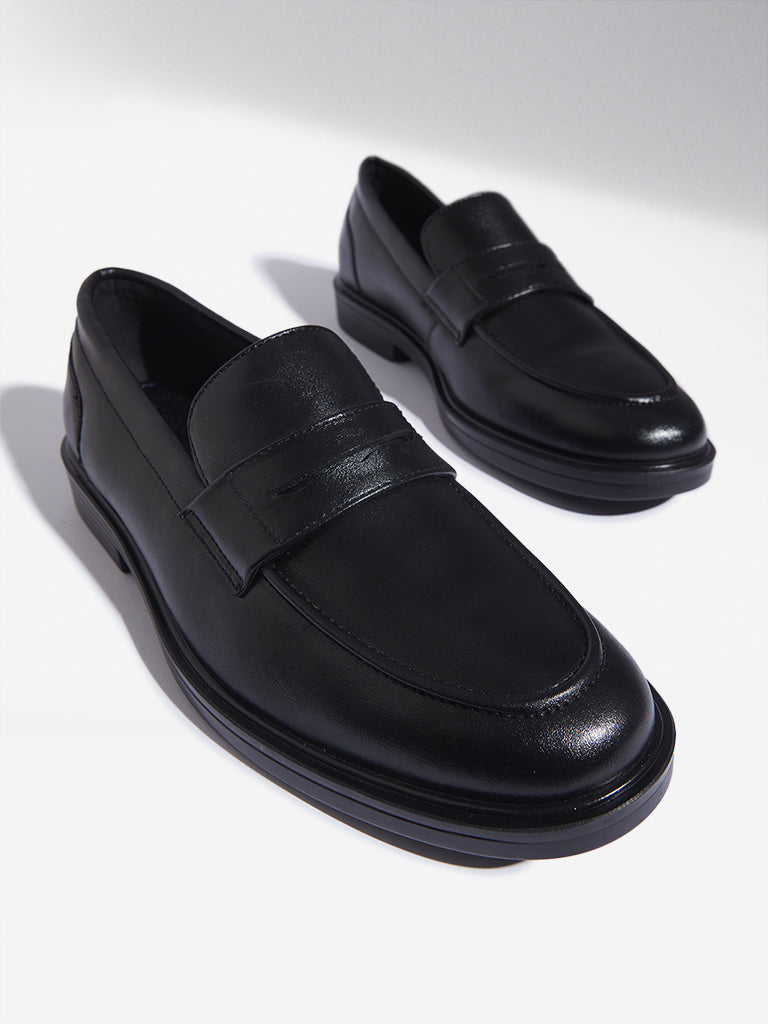 Westside SOLEPLAY Men's  Black Formal Slip-On Shoes for Work Wear Zoomed View