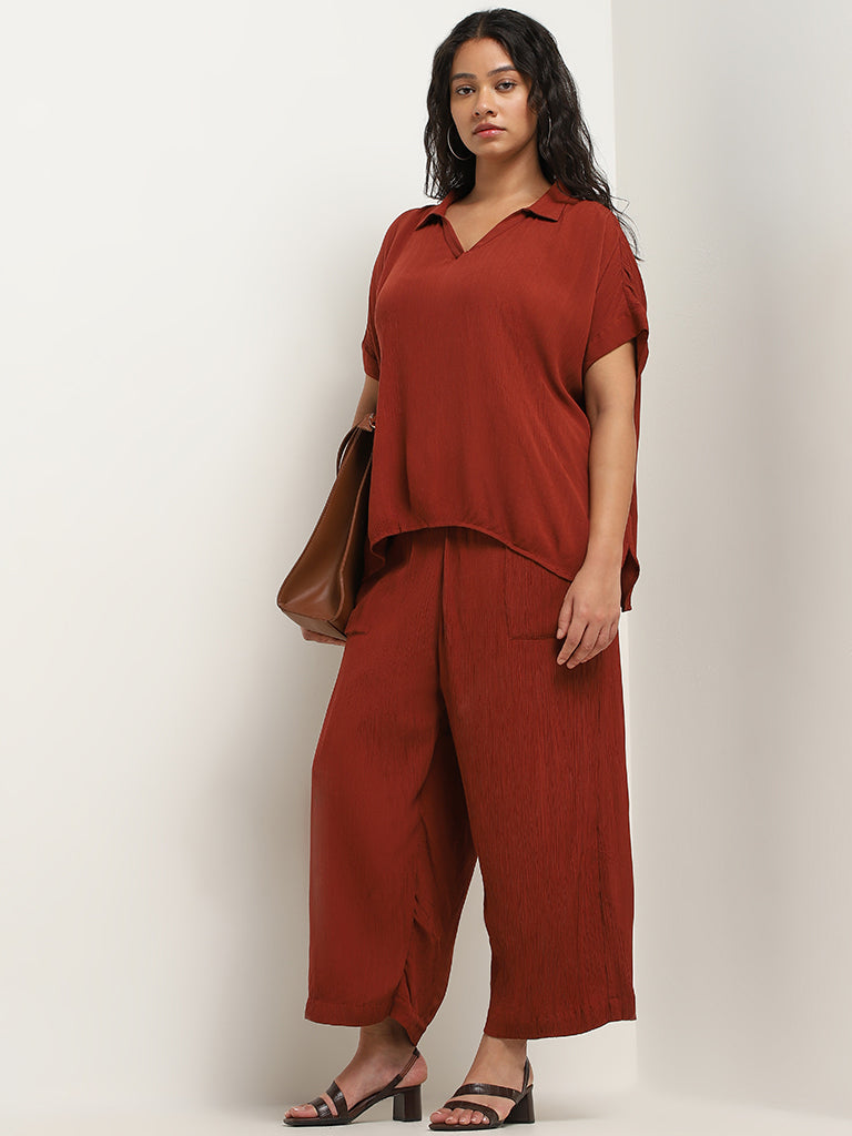 Gia Brown Solid Straight Fit Pants