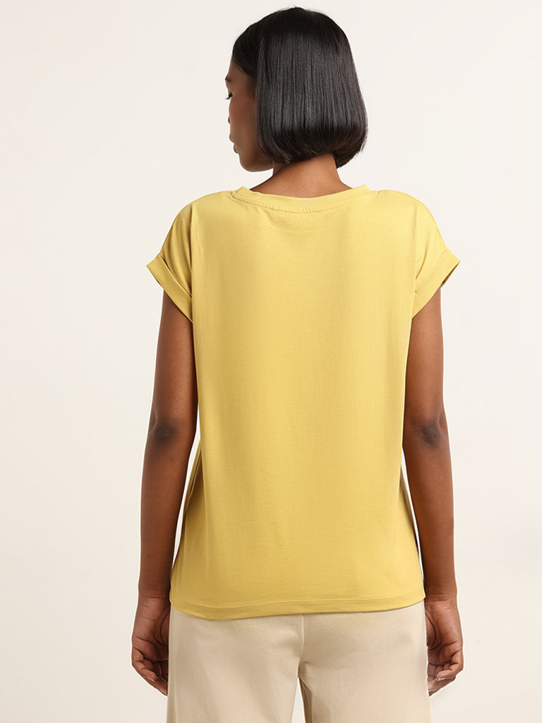 Studiofit Yellow Text Printed Cotton T-Shirt