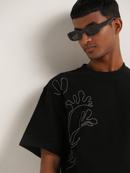 Nuon Black Embroidered Relaxed Fit T-Shirt