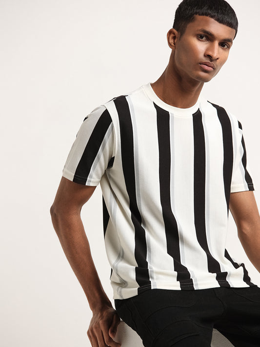 Nuon Black Striped Slim Fit T-Shirt
