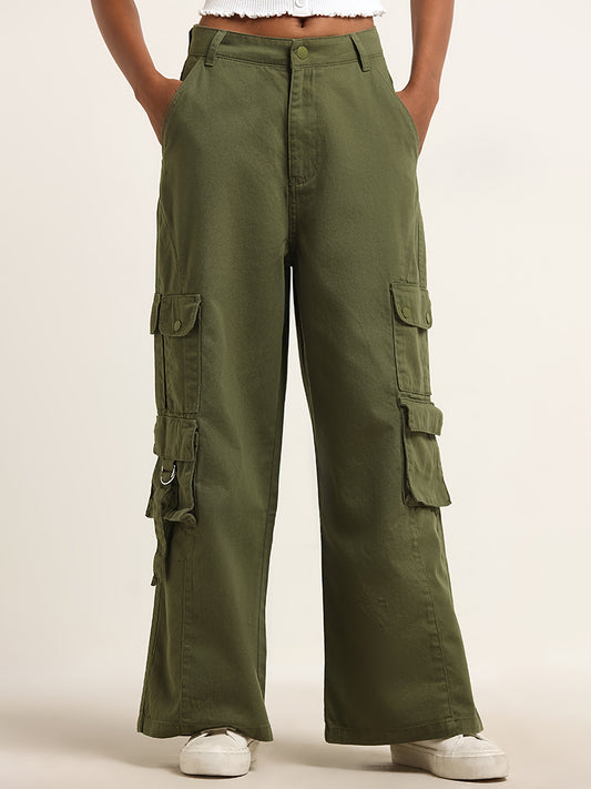 Nuon Olive Relaxed Fit Mid Rise Cargo Jeans