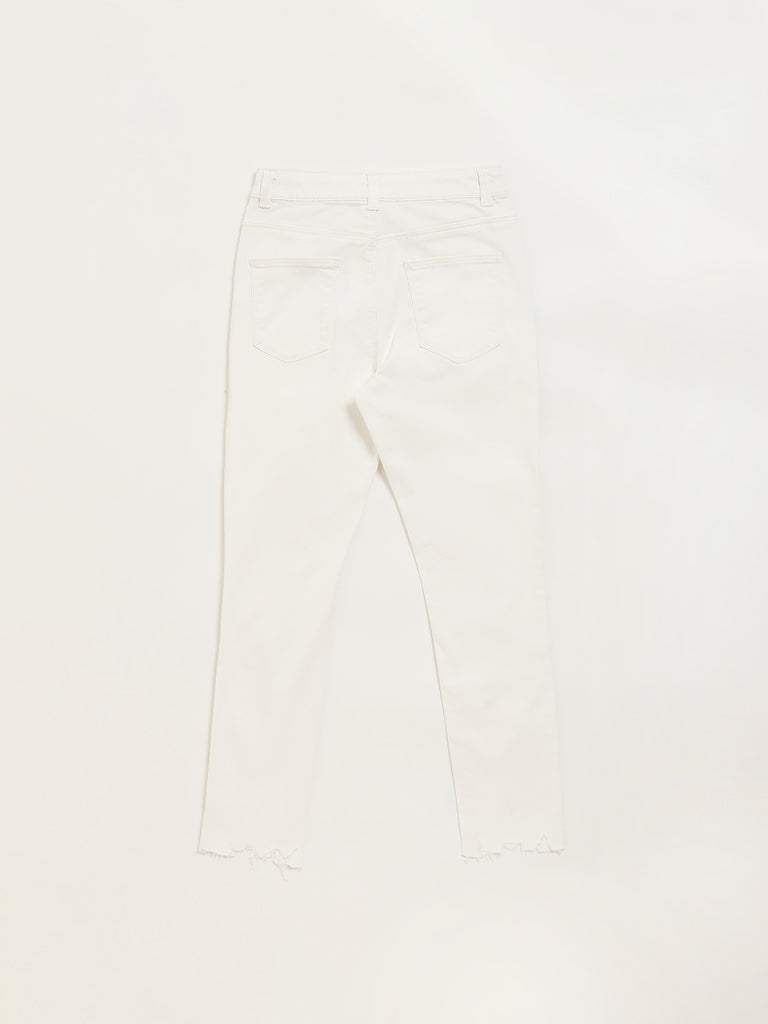 Y&F Kids White Relaxed Fit Mid Rise Distress Jeans