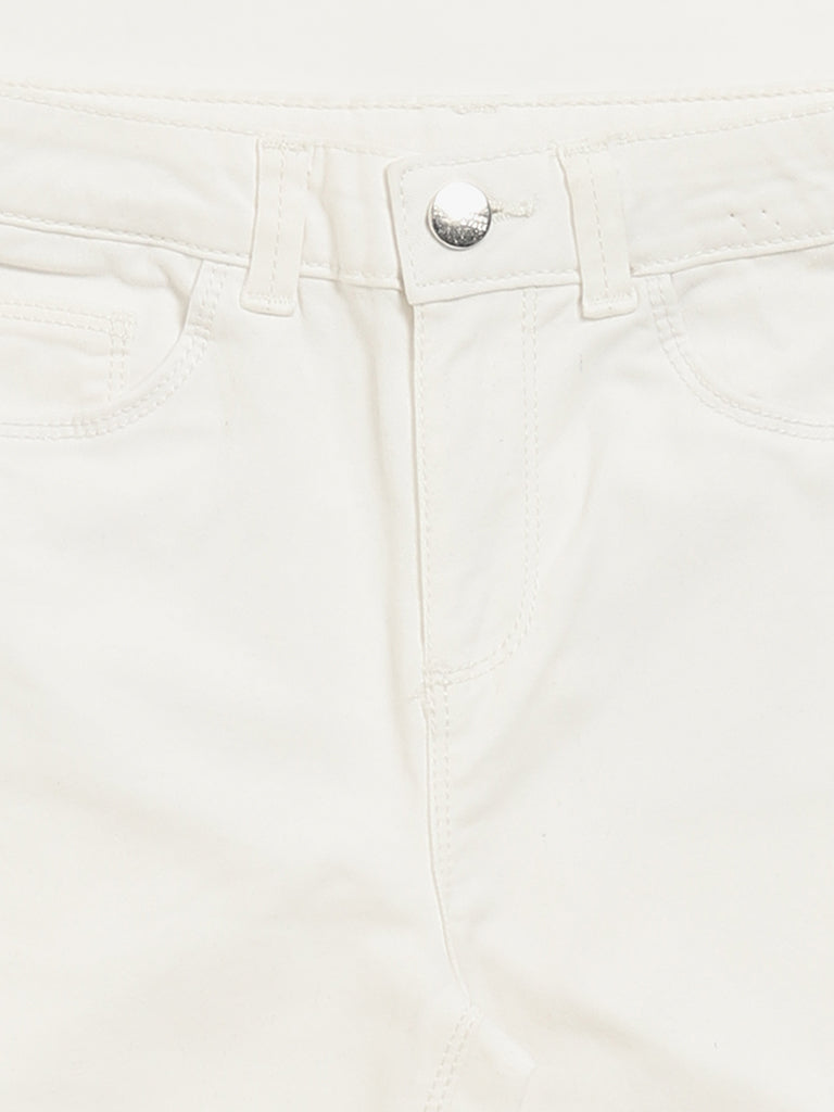 Y&F Kids White Relaxed Fit Mid Rise Distress Jeans