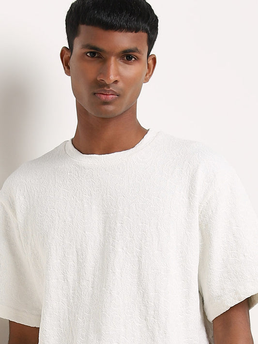 ETA Off-White Self-Textured Cotton Blend Relaxed Fit T-Shirt
