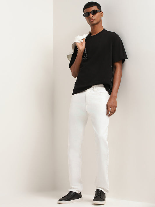 Nuon White Straight Fit Mid Rise Jeans