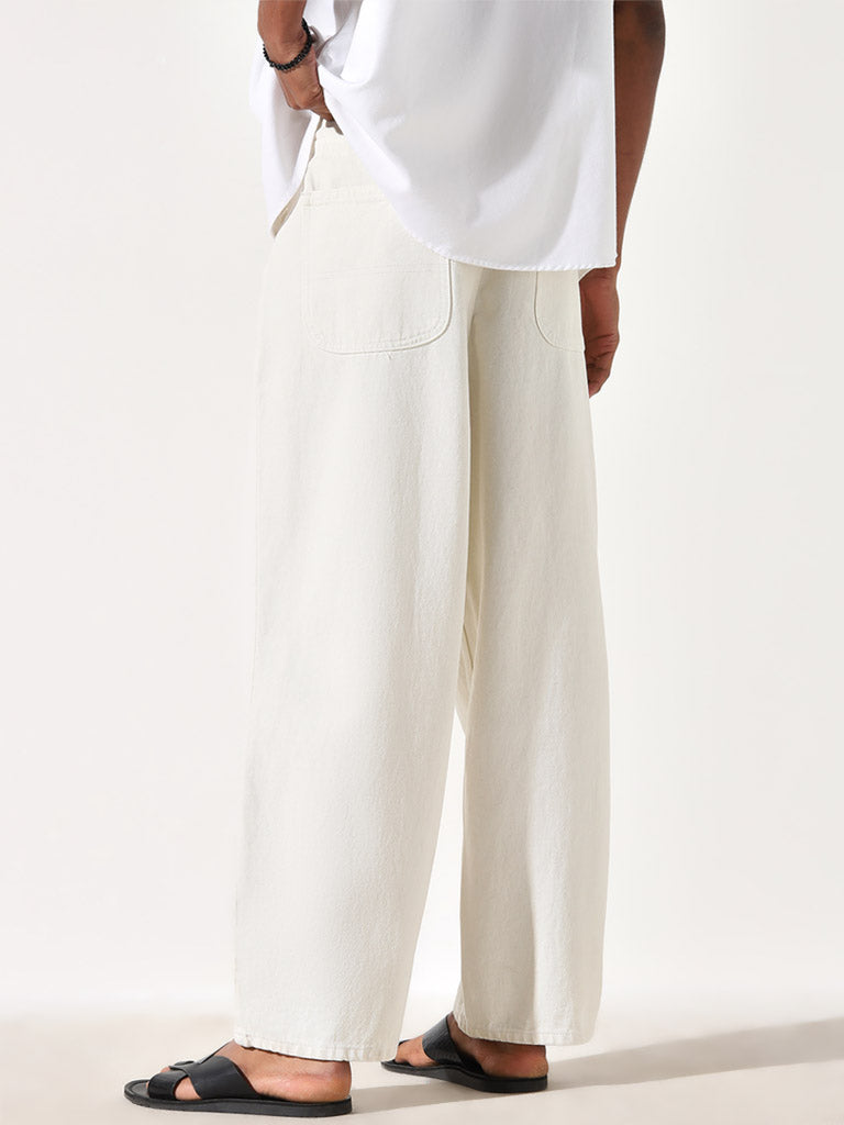 Nuon Off-White Mid-Rise Wide Leg Fit Jeans