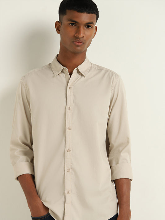 Nuon Beige Solid Slim-Fit Cotton Shirt