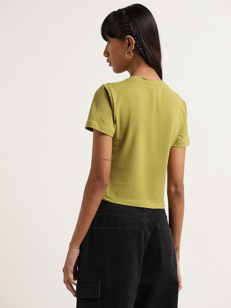 Nuon Solid Green Crop T-Shirt