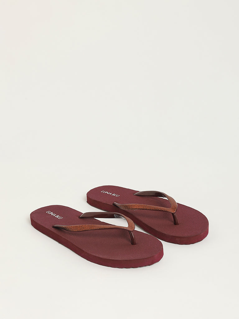 LUNA BLU Maroon Shimmer-Detailed Flip-Flops