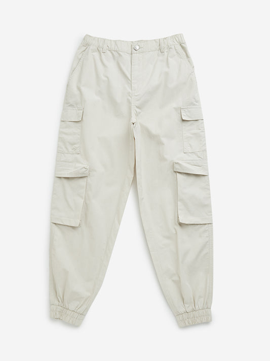 Y&F Kids Beige Mid-Rise Cargo-Style Cotton Joggers