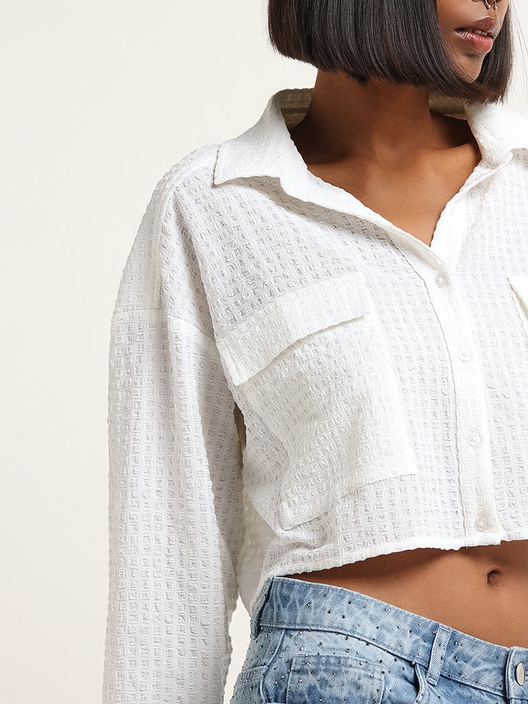 Nuon White Textured Crop Shirt