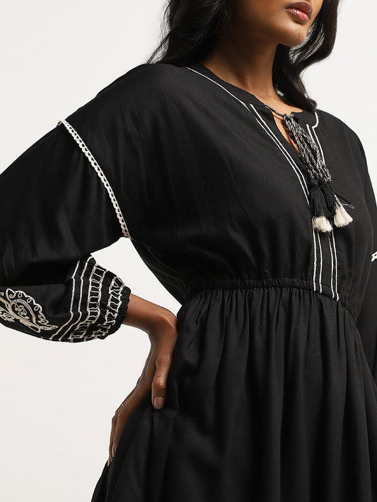 LOV Black Paisley Pattern A-Line Dress