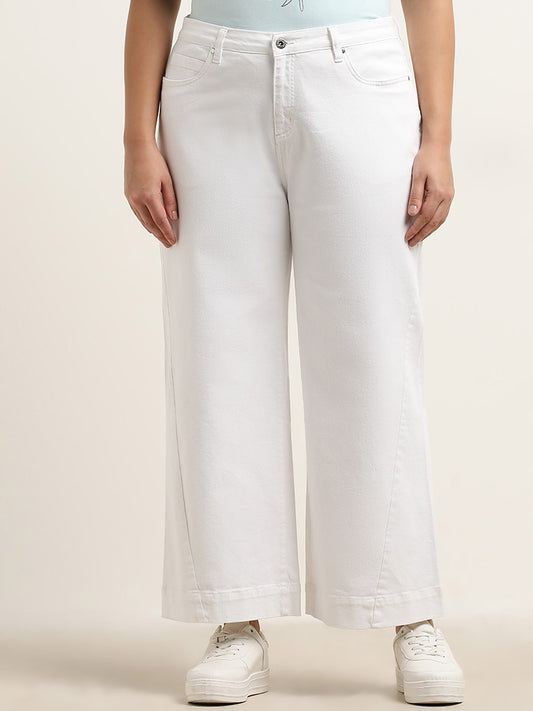 Gia White Flared Fit Mid Rise Jeans