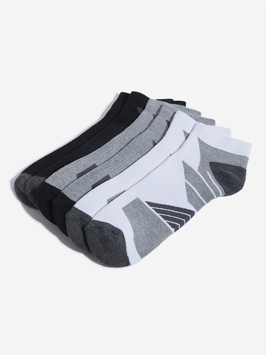 WES Lounge Grey Geometrical Printed Socks - Pack of 3