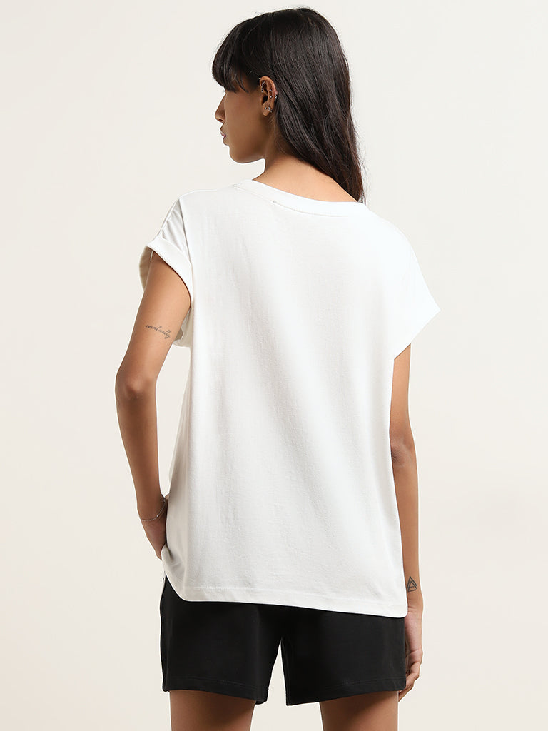Studiofit White Abstract Printed Cotton T-Shirt