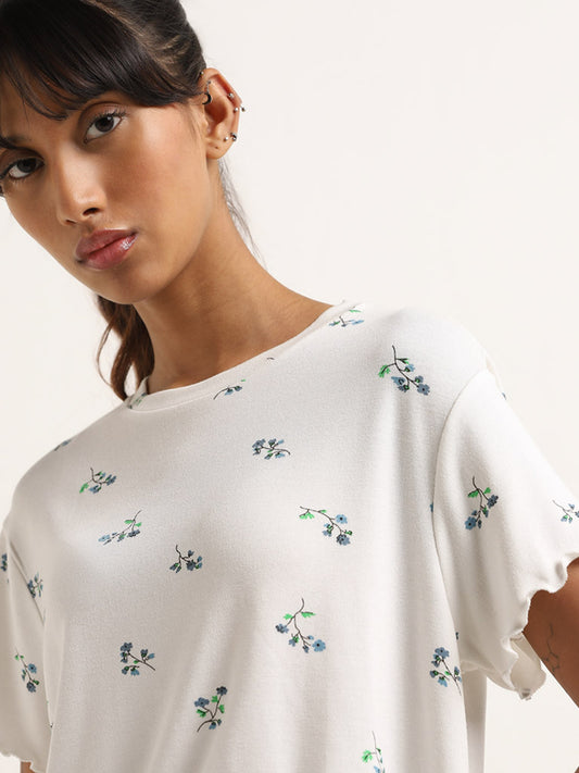 Superstar White Floral Printed T-Shirt