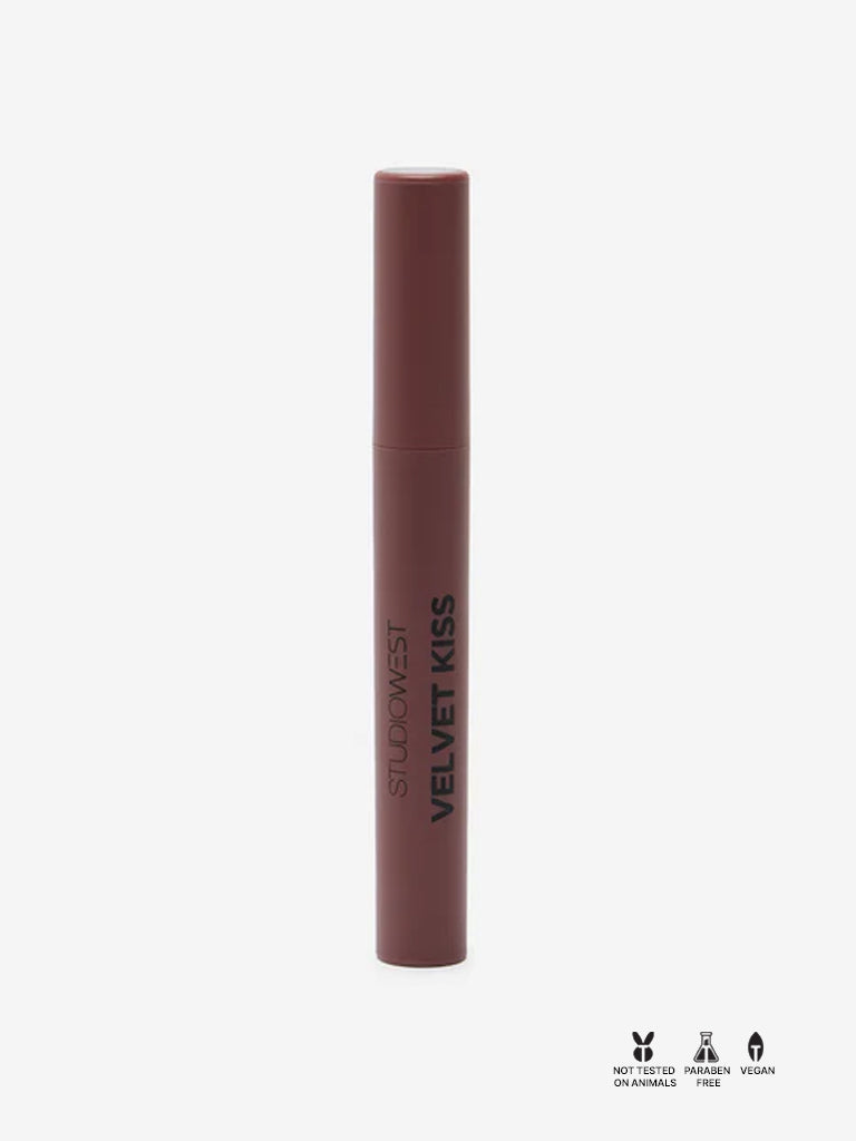 Studiowest Velvet Kiss Slim Stick Sweet Plum MV-01 Lipstick - 2 gm