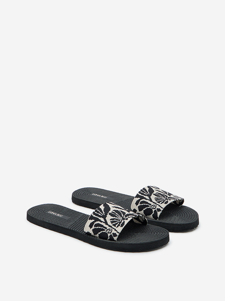 LUNA BLU Black Floral Knitted Flip-Flop