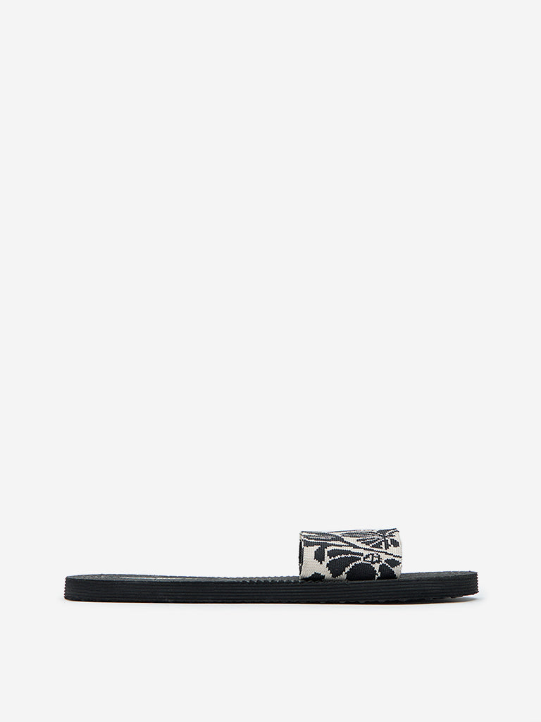 LUNA BLU Black Floral Knitted Flip-Flop