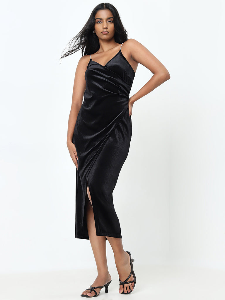 Wardrobe Black Velveteen Bodycon Dress