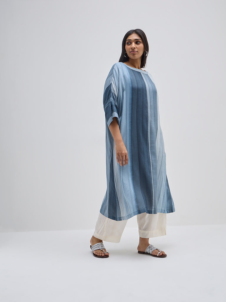 Diza Grey Striped Straight Kurta