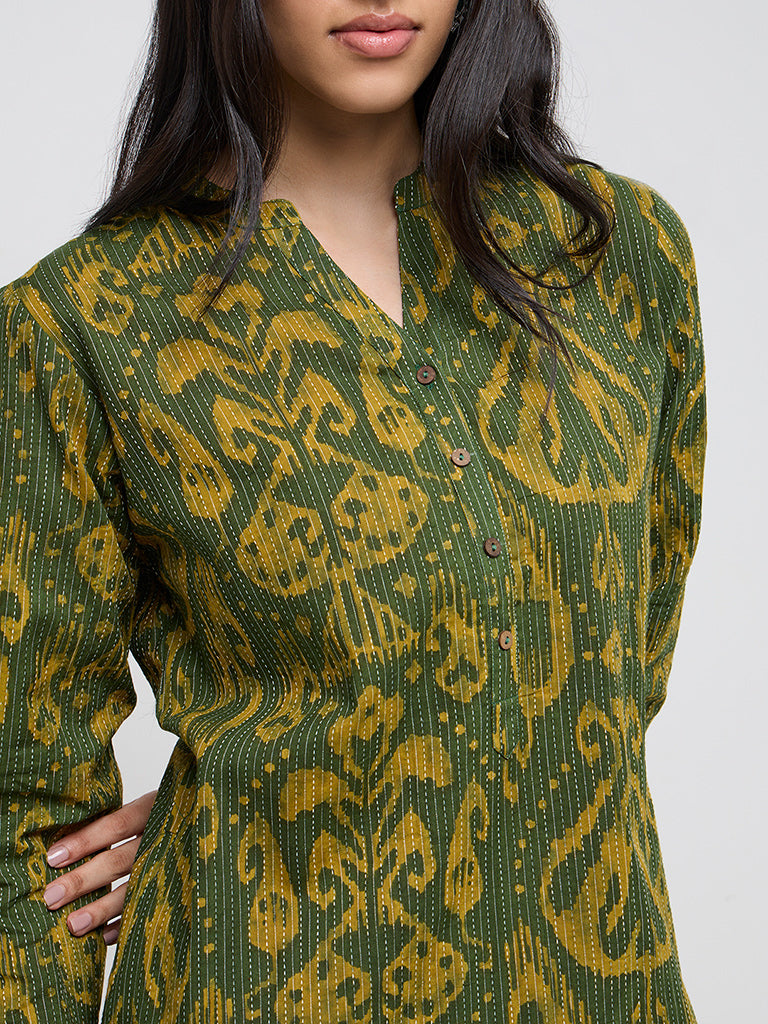 Utsa Green Ikat-Printed Cotton-Blend Straight Kurta