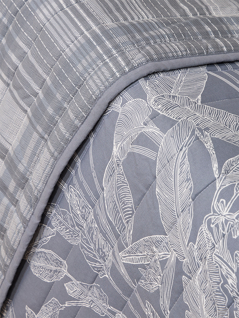 Westside Home Dusty Blue Foliage Print Reversible Quilted Queen Bed Comforter
