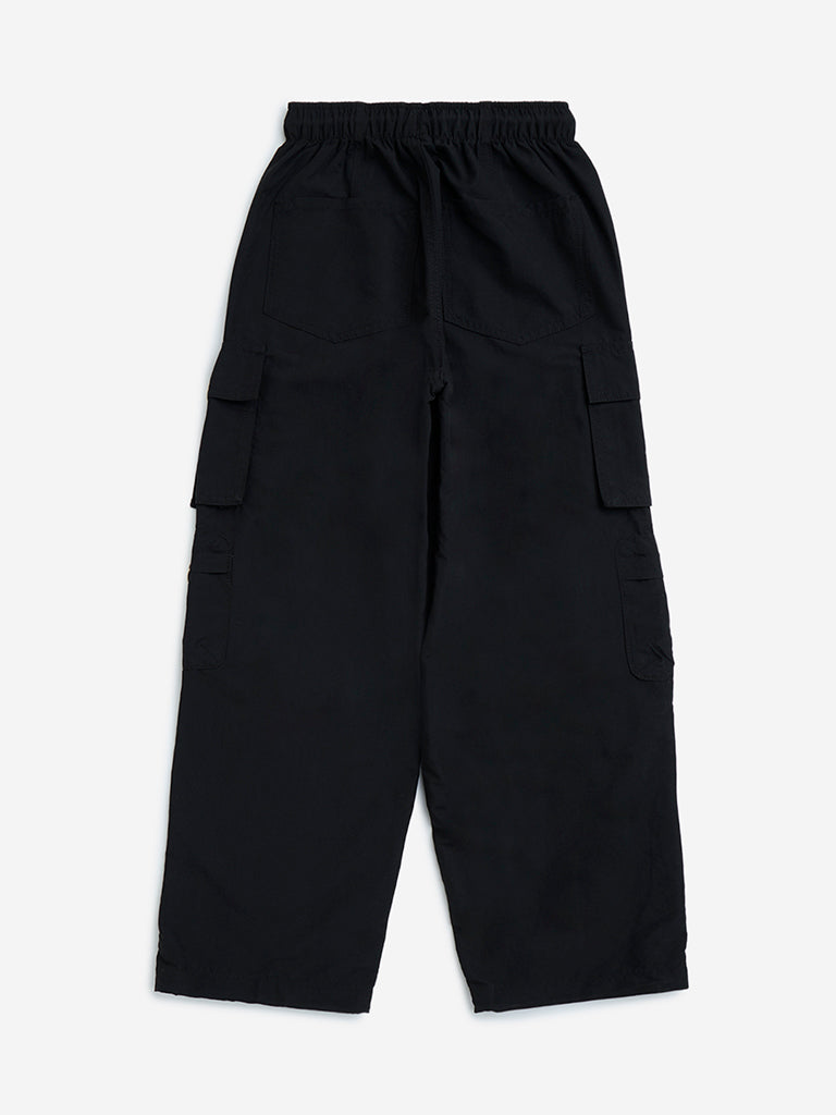 Y&F Kids Black Cargo-Style Mid-Rise Cotton Trousers