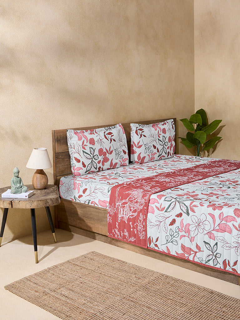 Westside Home Rust Toile Printed Queen Bed Quilted Comforter