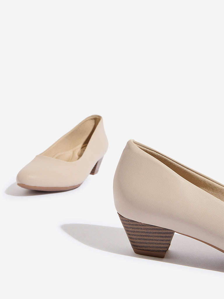 LUNA BLU Beige Solid Pump Shoes