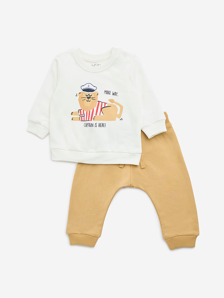 Westside HOP Baby Boy's White Tiger Print Cotton Sweatshirt and Pants Set for Winter Wear Front View
