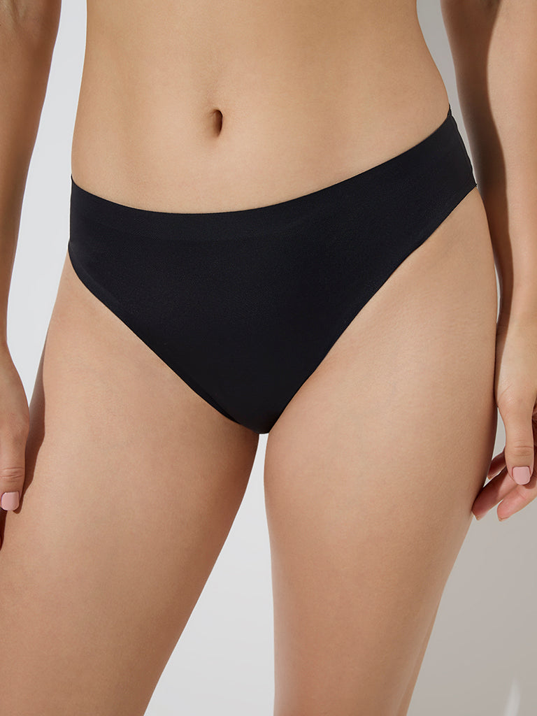 Wunderlove Black Invisible Hi-Leg Cotton Brief