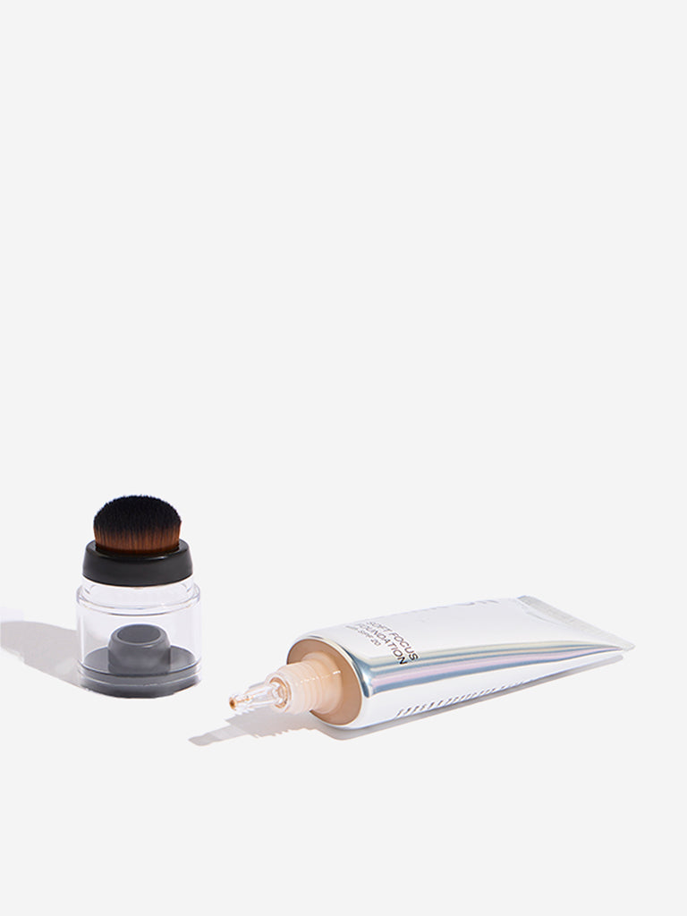 Studiowest Hazel Blurrr On Foundation - 30 ml