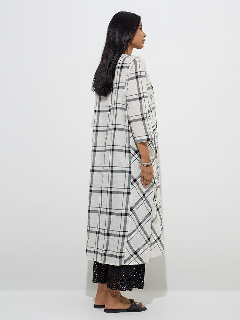 Utsa White Checkered Cotton A-Line Kurta