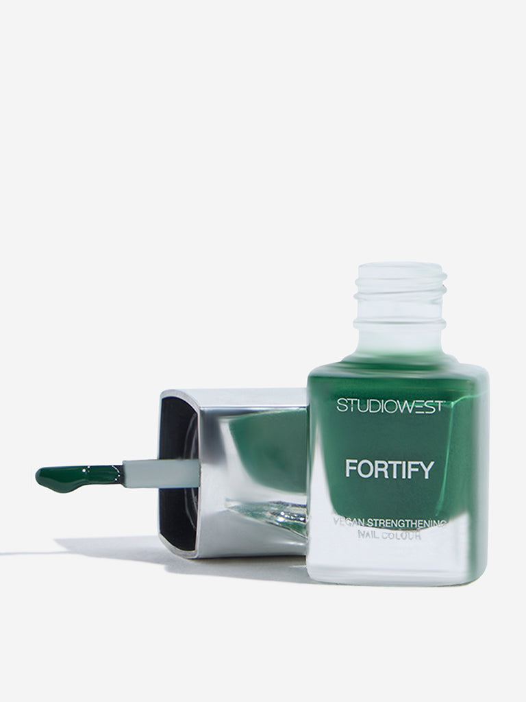 Studiowest Fortify Hunters Moon GR-14 Nail Colour - 8 ml