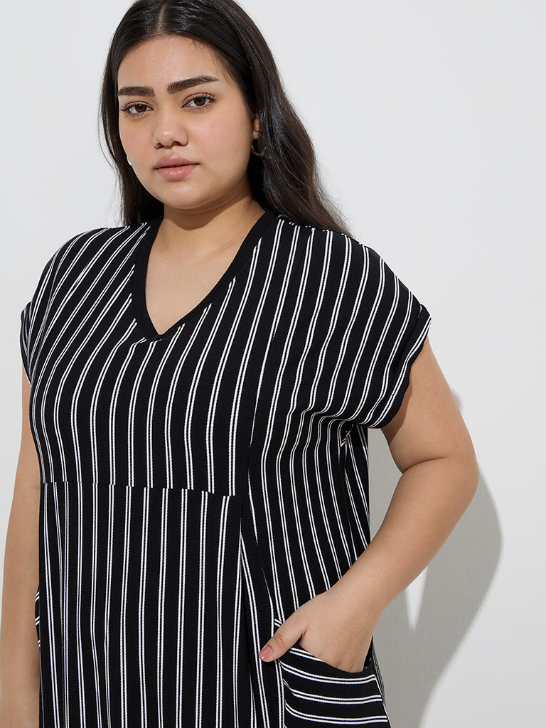 Gia Black Stripe Printed Straight Dress