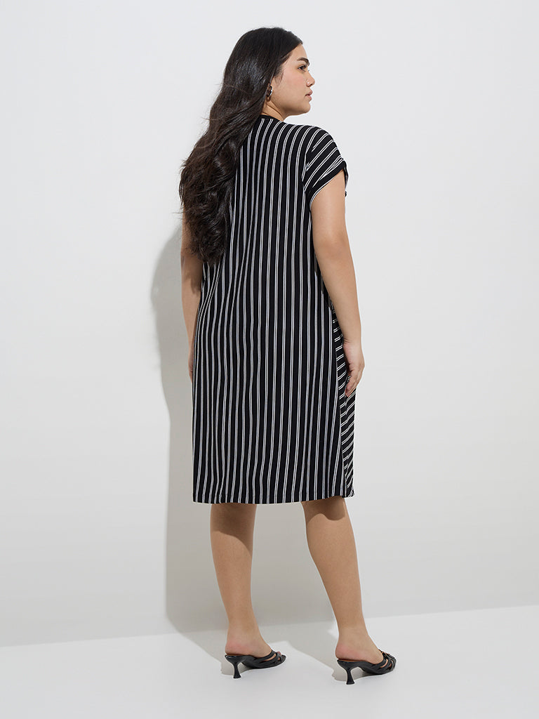 Gia Black Stripe Printed Straight Dress