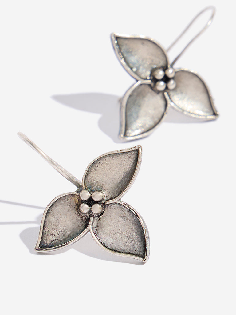 Westside Accessories Silver 3-Petal Earrings