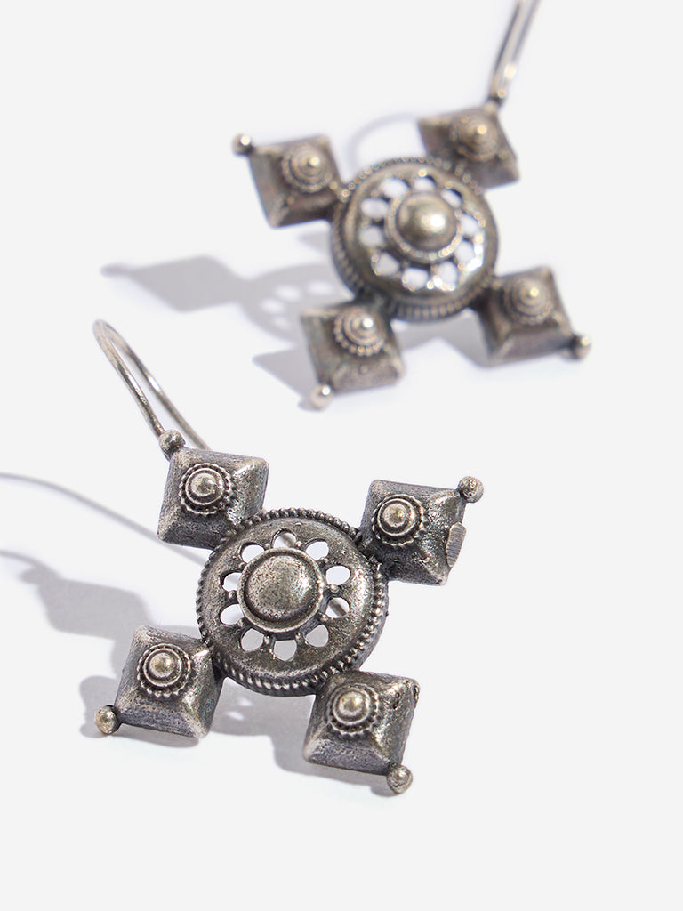 Westside Accessories Silver Centre 4-Spiked Earrings