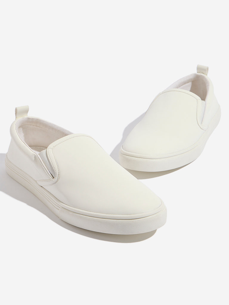 SOLEPLAY White Slip-On Shoes