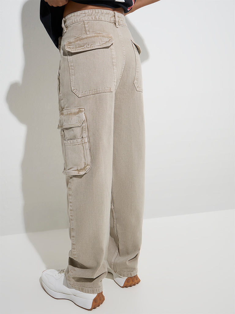 Nuon Beige Cargo-Style Relaxed - Fit Mid - Rise Jeans