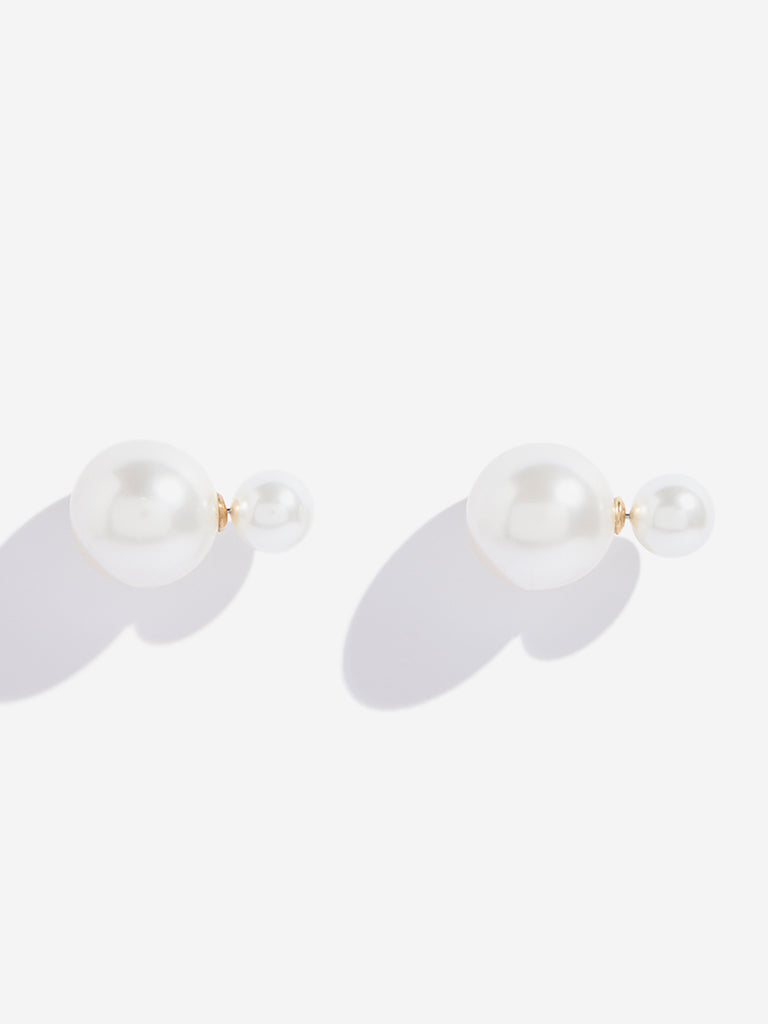 Westside Accessories Ivory Pearl Stud Earrings