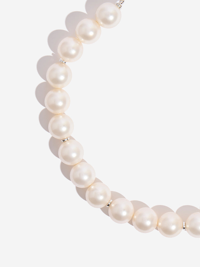 Westside Accessories Off-White Statement Pearl Necklace