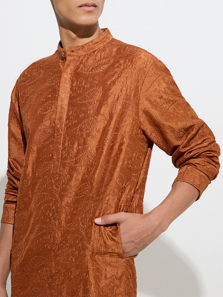 Mens Ethnicwear Orange Embroidered Relaxed-Fit Cotton Kurta