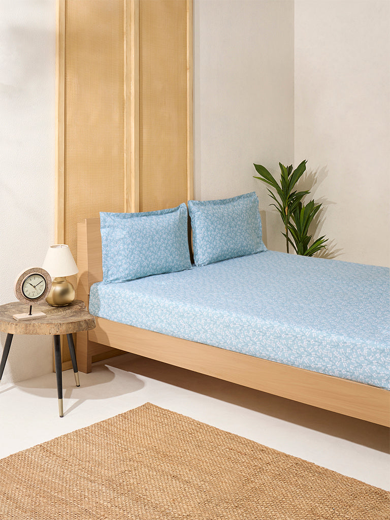 Westside Home Blue Floral Design King Bed Fitted Sheet and Pillowcase Set