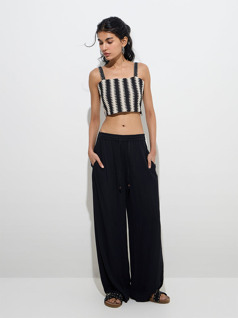 Bombay Paisley Black Printed High-Rise Pants