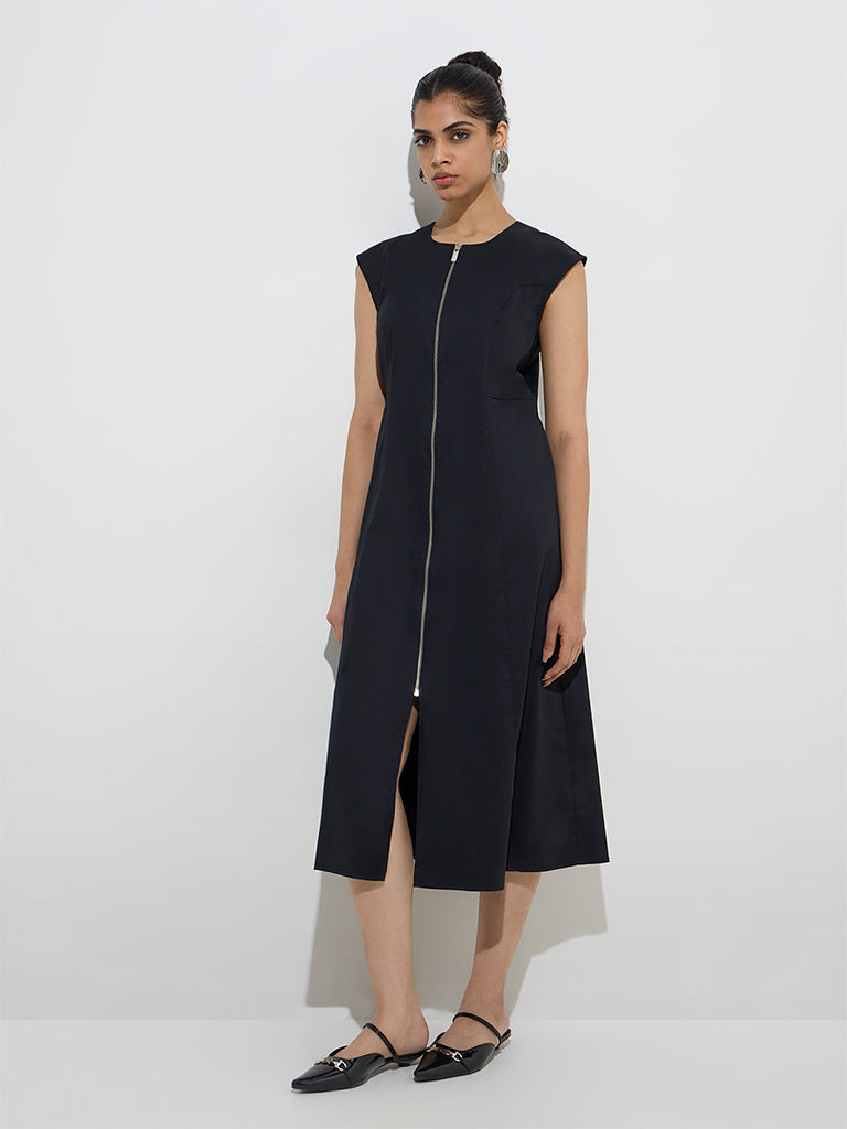Wardrobe Black Solid Cotton Straight Dress