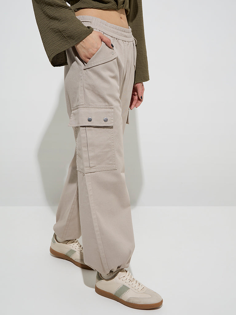Nuon Beige High-Rise Denim Cargo Pants
